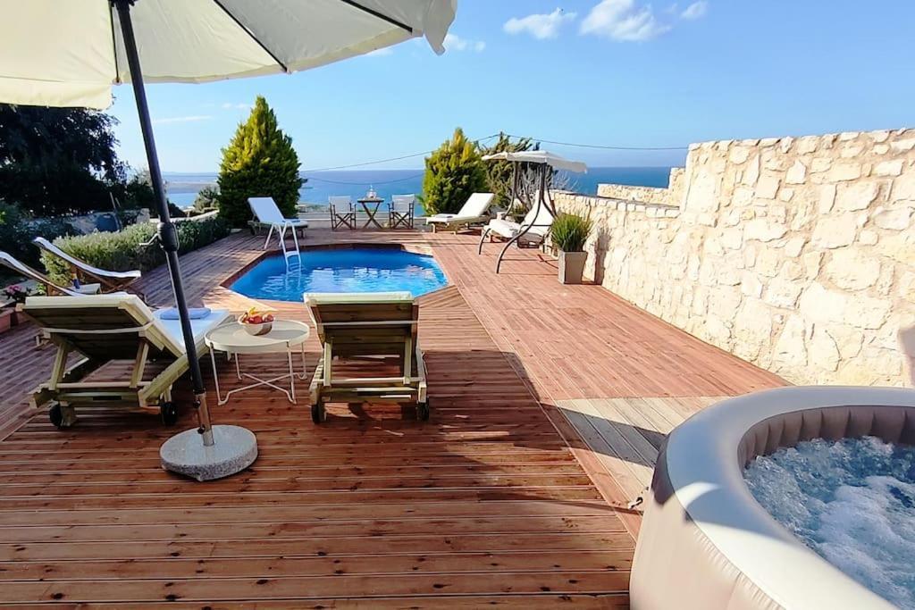Pamela'S House "Private Pool And Spa" Karteros Exteriör bild